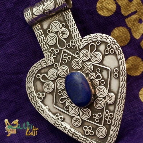 Amulet Asyk z Kazachstanu