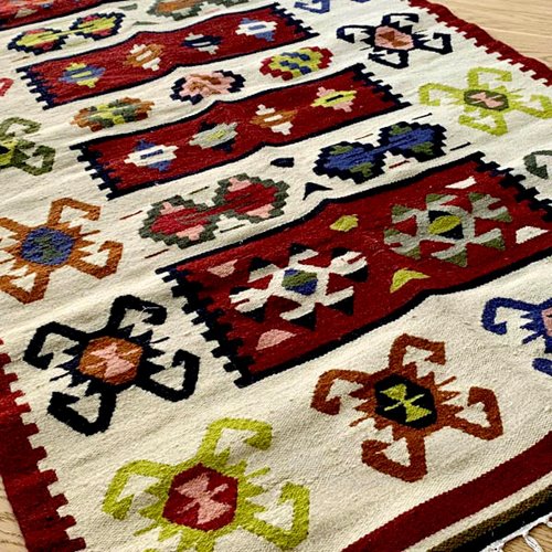 Chodnik wełniany w stylu boho