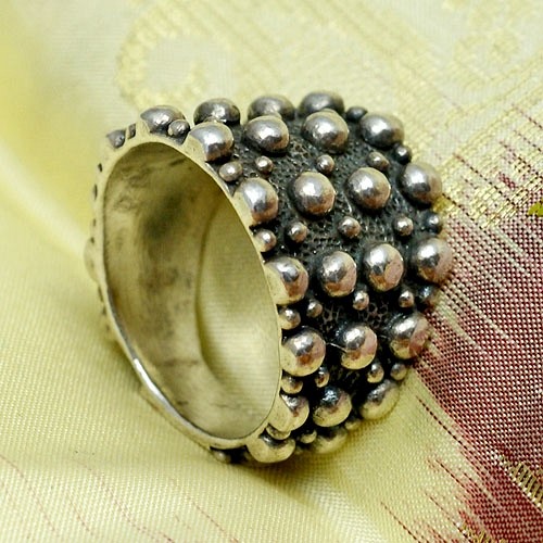 Duży srebrny pierścionek