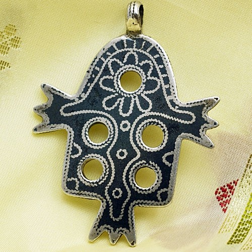 Amulet Berberów: Ręka Fatimy - Louha