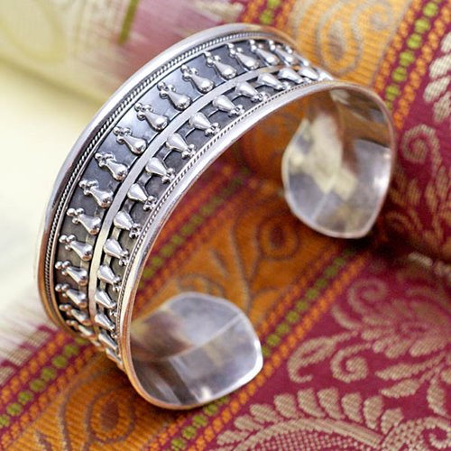 Etniczna srebrna bransoletka bangla