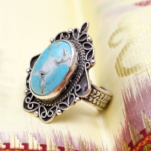 Srebrny pierścionek z turkusem