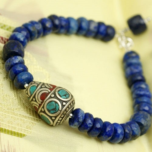 Nepal: bransoletka z lapis lazuli
