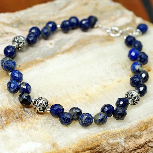 Elegancka bransoletka z lapis lazuli i srebra