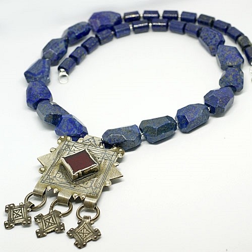 Duży naszyjnik z lapis lazuli i srebra/ IdaouNadif