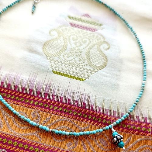 Choker na szyję z turkusu