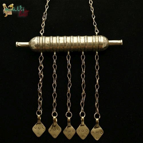Beduiński amulet: Hirz