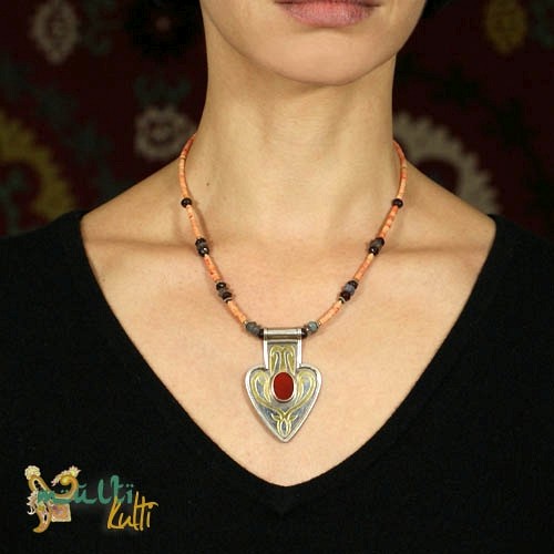 Naszyjnik - amulet Tekke