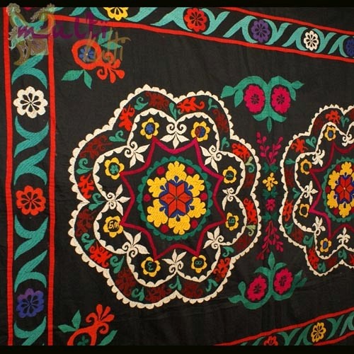 Tkanina dekoracyjna Suzani Amu-Daria