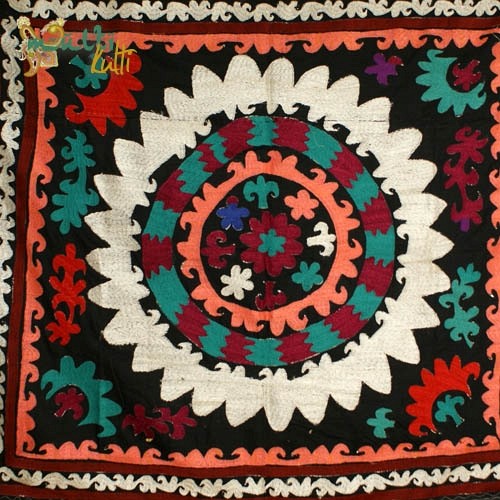 Tkanina dekoracyjna Suzani XVI