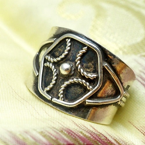 Beduiński srebrny pierścionek