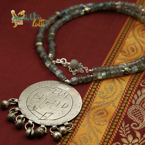 Naszyjnik - amulet beduiński (antyk)