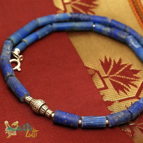 Biżuteria męska: naszyjnik z lapis lazuli