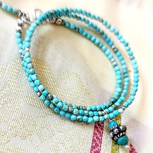 Choker na szyję z turkusu