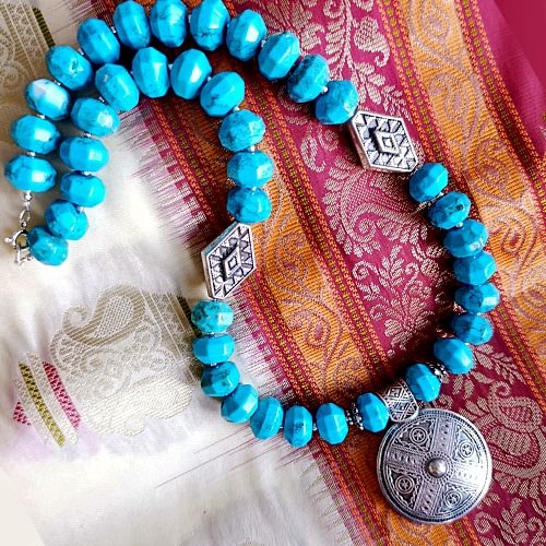 Duży naszyjnik z turkusu z wisiorem ze srebra