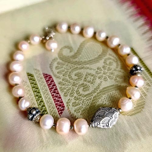 Bransoletka z pereł i srebra