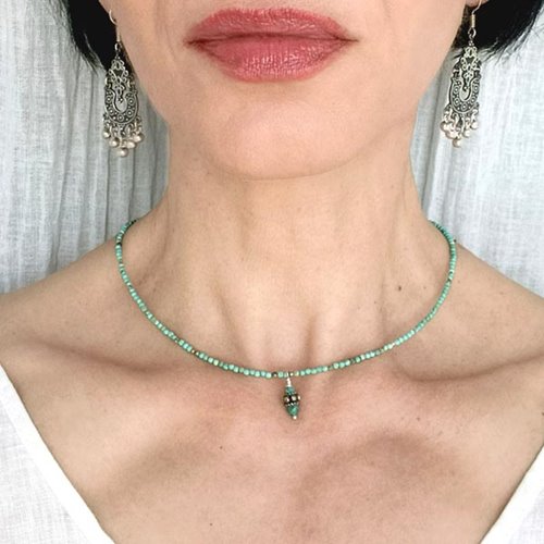 Choker na szyję z turkusu