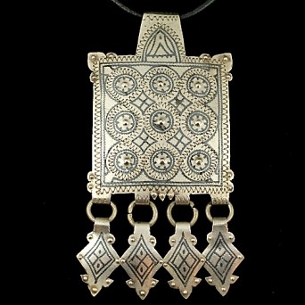 Księżycowy amulet - talizman płodności - Berber