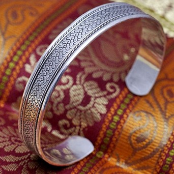 Srebrna zdobiona bransoletka bangla