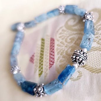 Boho bransoletka z kianitu