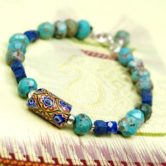 Stare szkło Murano. Bransoletka etno