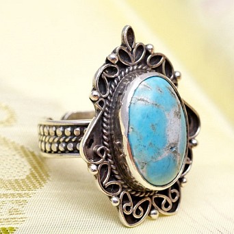 Srebrny pierścionek z turkusem