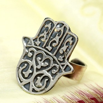 Amulet Hamsa: Srebrny pierścionek