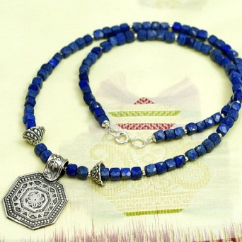Etniczny naszyjnik lapis lazuli: Siwa