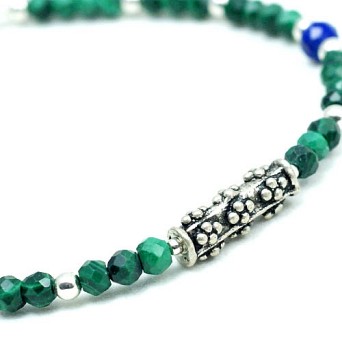 Magiczna bransoletka z malachitu