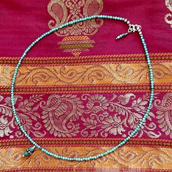 Choker na szyję z turkusu