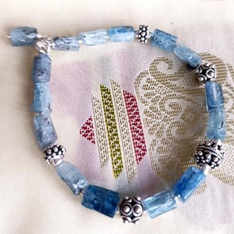 Boho bransoletka z kianitu