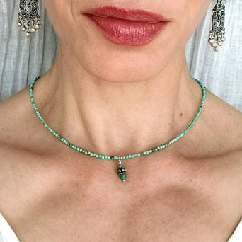 Choker na szyję z turkusu